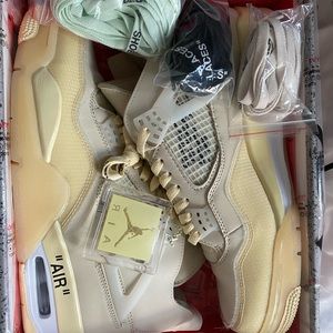 Off White x Air Jordan